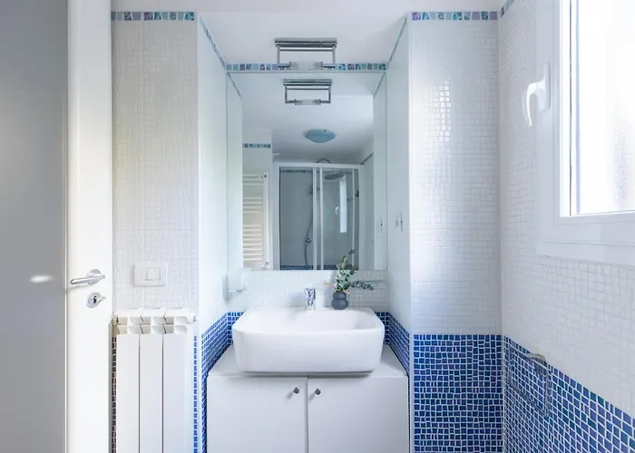 Iflat Monti's Paradise Apartment *