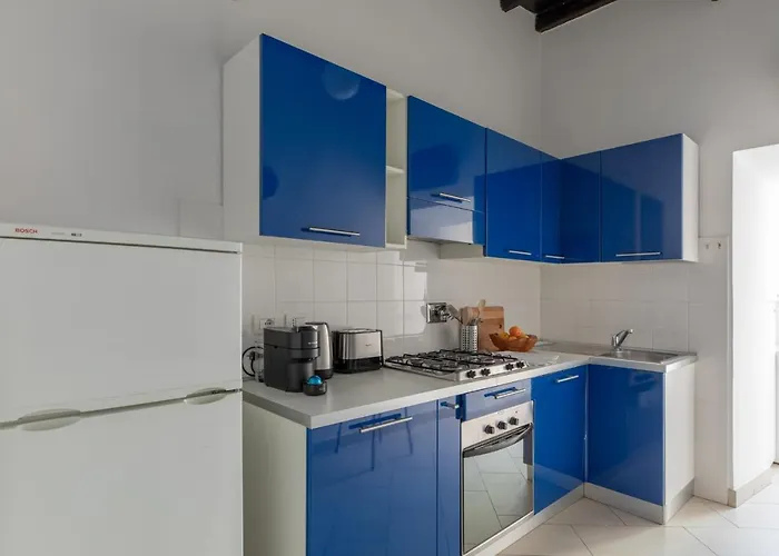Iflat Monti's Paradise Apartment *